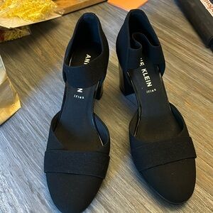 Anne Klein Women's Catharina Pump